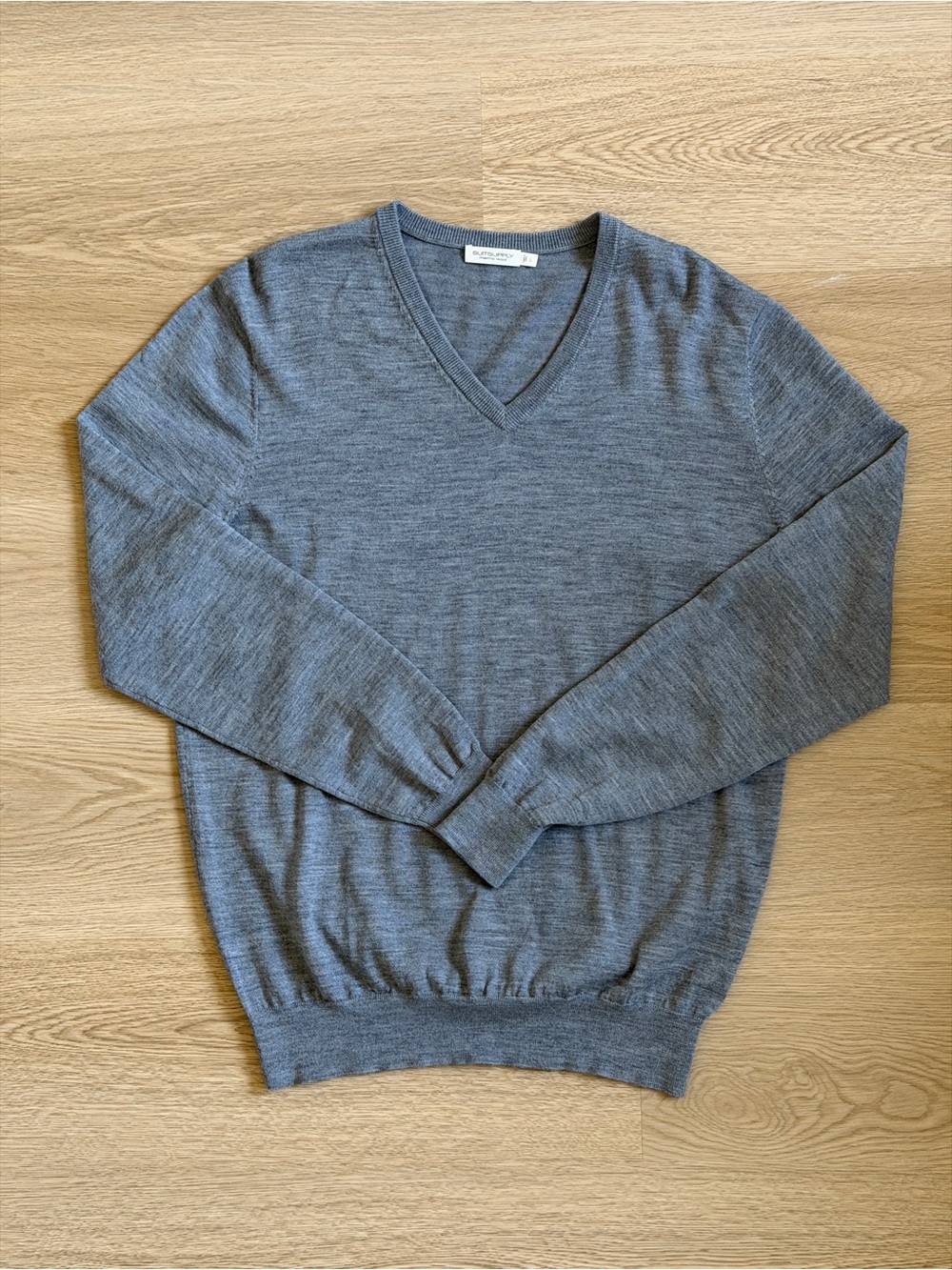 Suitsupply Merino Wool V-Neck Gray Sweater